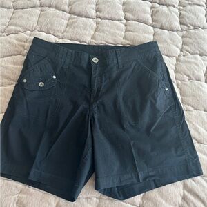 Style & Co. Women's Black Cargo Shorts - gently worn a couple of times.